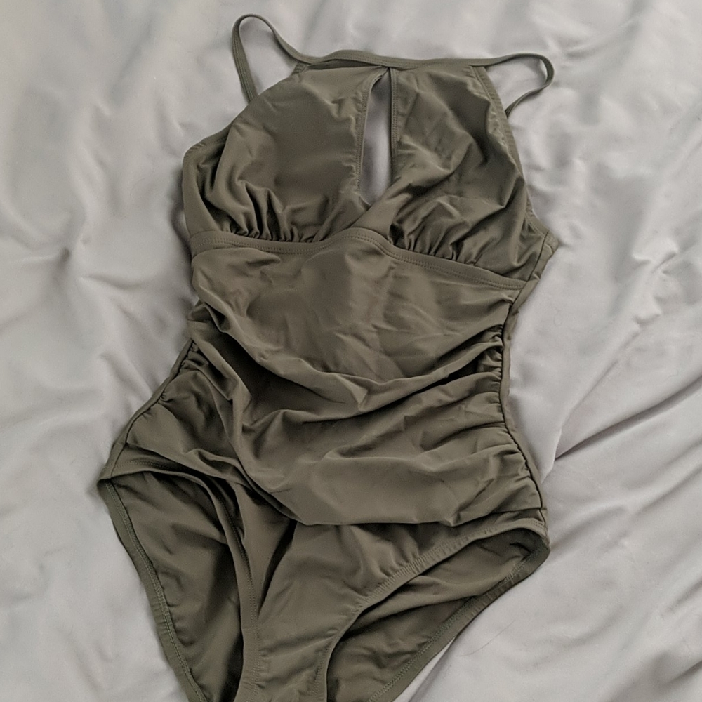 Slimming Green bathing suit